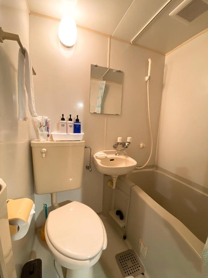 ラグジュアリ難波301 Appartement Osaka Buitenkant foto